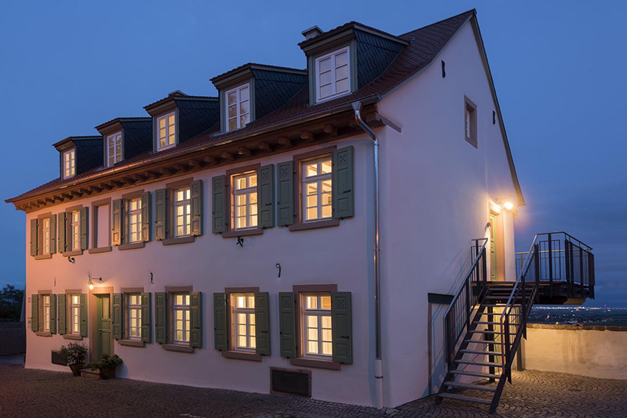 Burggarten Appartements Neuleiningen Buitenkant foto